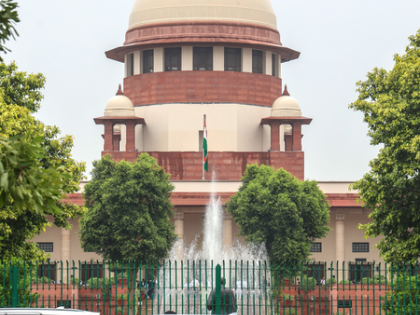 SC grants 4-weeks' time to Centre to respond to pleas seeking restoration of J&K statehood | SC grants 4-weeks' time to Centre to respond to pleas seeking restoration of J&K statehood