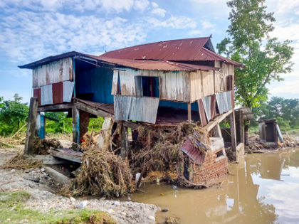 Bengal landslides: Death toll rises to 36; BJP questions Mamata Banerjee on morality lessons | Bengal landslides: Death toll rises to 36; BJP questions Mamata Banerjee on morality lessons