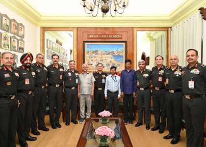 Army Chief felicitates civil staff for exemplary service | Army Chief felicitates civil staff for exemplary service