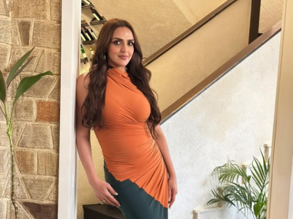 Exes Esha Deol, Bharat Takhtani reunite for "family sunday" post divorce | Exes Esha Deol, Bharat Takhtani reunite for "family sunday" post divorce