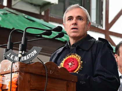 J&K CM Omar Abdullah inaugurates National School Games in Srinagar | J&K CM Omar Abdullah inaugurates National School Games in Srinagar
