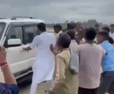 BJP leader blames Mamata govt for 'preconceived attack' on Khagen Murmu, Shankar Ghosh | BJP leader blames Mamata govt for 'preconceived attack' on Khagen Murmu, Shankar Ghosh