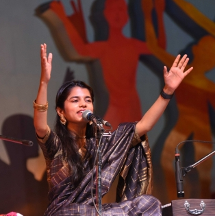 PM Modi is my inspiration, want to begin from my village: Folk Singer Maithili Thakur on entering Bihar poll arena | PM Modi is my inspiration, want to begin from my village: Folk Singer Maithili Thakur on entering Bihar poll arena
