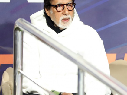 What made Amitabh Bachchan get teary eyed on his birthday? | What made Amitabh Bachchan get teary eyed on his birthday?