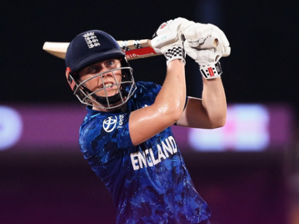 Women's World Cup: Heather Knight anchors England to tense win over Bangladesh | Women's World Cup: Heather Knight anchors England to tense win over Bangladesh