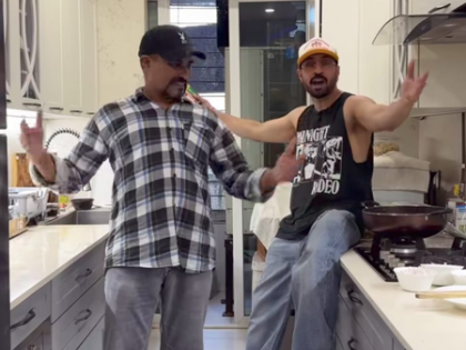 Diljit Dosanjh returns to kitchen, whips up some quick hunger fix | Diljit Dosanjh returns to kitchen, whips up some quick hunger fix