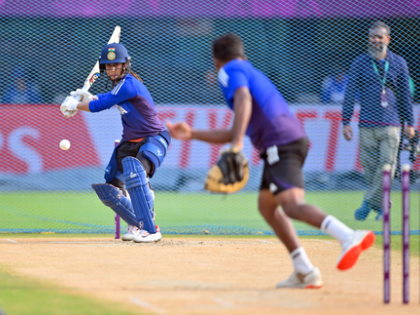 Women's World Cup: Weather threat looms as India face South Africa challenge | Women's World Cup: Weather threat looms as India face South Africa challenge
