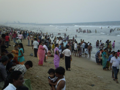 Chennai Police to install 300 AI surveillance cameras along Marina Beach | Chennai Police to install 300 AI surveillance cameras along Marina Beach