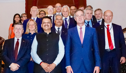 UK investors to invest in Maharashtra: CM Fadnavis | UK investors to invest in Maharashtra: CM Fadnavis
