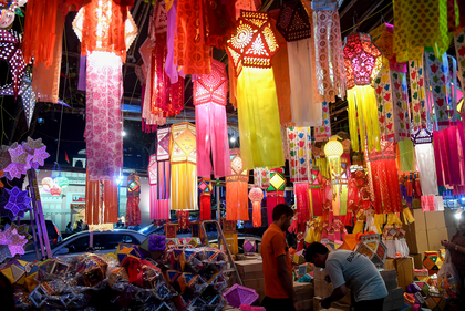 GST reforms spur shopping boom ahead of Diwali and Dhanteras | GST reforms spur shopping boom ahead of Diwali and Dhanteras GST reforms spur shopping boom ahead of Diwali and Dhanteras | GST reforms spur shopping boom ahead of Diwali and Dhanteras