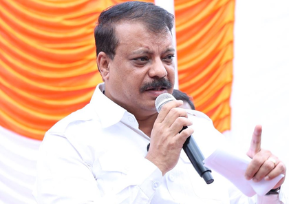 MP syrup tragedy: LoP Singhar announces Rs 50 lakh to affected family | MP syrup tragedy: LoP Singhar announces Rs 50 lakh to affected family MP syrup tragedy: LoP Singhar announces Rs 50 lakh to affected family | MP syrup tragedy: LoP Singhar announces Rs 50 lakh to affected family