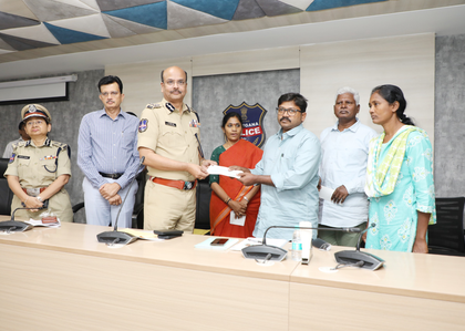 Three senior Maoist leaders surrender before Telangana DGP | Three senior Maoist leaders surrender before Telangana DGP Three senior Maoist leaders surrender before Telangana DGP | Three senior Maoist leaders surrender before Telangana DGP