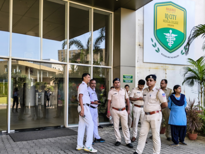 Durgapur gang-rape: Medical college extends support to victim, will cooperate with police | Durgapur gang-rape: Medical college extends support to victim, will cooperate with police Durgapur gang-rape: Medical college extends support to victim, will cooperate with police | Durgapur gang-rape: Medical college extends support to victim, will cooperate with police