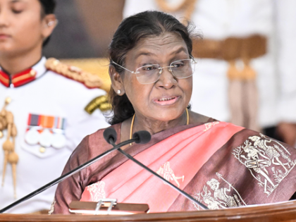 Prez Murmu to offer prayers at Dwarkadhish Temple, attend Gujarat Vidyapith Convocation today | Prez Murmu to offer prayers at Dwarkadhish Temple, attend Gujarat Vidyapith Convocation today Prez Murmu to offer prayers at Dwarkadhish Temple, attend Gujarat Vidyapith Convocation today | Prez Murmu to offer prayers at Dwarkadhish Temple, attend Gujarat Vidyapith Convocation today