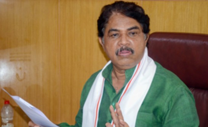 K'taka BJP accuses jailed MLA Veerendra for sending over Rs 300 crore funds to Cong for Bihar polls | K'taka BJP accuses jailed MLA Veerendra for sending over Rs 300 crore funds to Cong for Bihar polls K'taka BJP accuses jailed MLA Veerendra for sending over Rs 300 crore funds to Cong for Bihar polls | K'taka BJP accuses jailed MLA Veerendra for sending over Rs 300 crore funds to Cong for Bihar polls