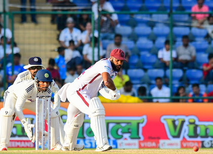 2nd Test: Campbell makes 115 as WI reach 252/3 at lunch on Day 4, trail India by 18 runs | 2nd Test: Campbell makes 115 as WI reach 252/3 at lunch on Day 4, trail India by 18 runs