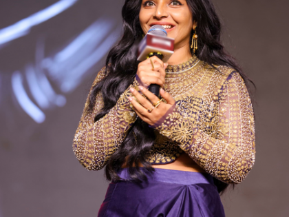 Rajisha Vijayan breaks down on stage at Bison event; recounts how director Mari Selvaraj saved her from drowning | Rajisha Vijayan breaks down on stage at Bison event; recounts how director Mari Selvaraj saved her from drowning