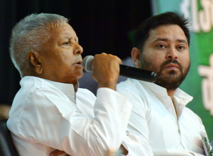 IRCTC scam: As court paves way for trial of Lalu and Tejashwi Yadav, duo face political backlash | IRCTC scam: As court paves way for trial of Lalu and Tejashwi Yadav, duo face political backlash