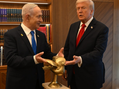 Man of exceptional courage and patriotism: Trump heaps praise on Netanyahu | Man of exceptional courage and patriotism: Trump heaps praise on Netanyahu