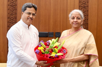 Tripura CM Saha urges FM Sitharaman to raise loan cap for externally aided projects | Tripura CM Saha urges FM Sitharaman to raise loan cap for externally aided projects