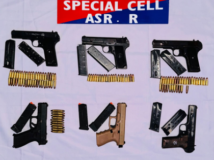 Punjab Police bust smuggling module linked to Canada, Pakistan | Punjab Police bust smuggling module linked to Canada, Pakistan Punjab Police bust smuggling module linked to Canada, Pakistan | Punjab Police bust smuggling module linked to Canada, Pakistan