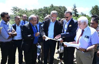 Indian envoy, Mauritius minister inspect proposed floating solar project | Indian envoy, Mauritius minister inspect proposed floating solar project Indian envoy, Mauritius minister inspect proposed floating solar project | Indian envoy, Mauritius minister inspect proposed floating solar project