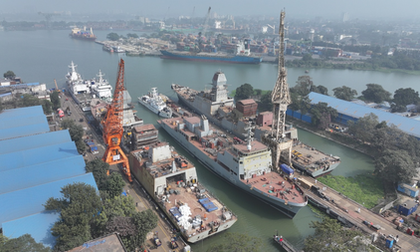 Centre’s Rs 69,275 crore package poised to propel India's shipbuilding industry | Centre’s Rs 69,275 crore package poised to propel India's shipbuilding industry Centre’s Rs 69,275 crore package poised to propel India's shipbuilding industry | Centre’s Rs 69,275 crore package poised to propel India's shipbuilding industry