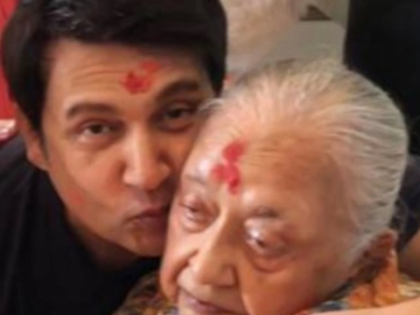 Shekhar Suman misses his late mother, pens an emotional note | Shekhar Suman misses his late mother, pens an emotional note Shekhar Suman misses his late mother, pens an emotional note | Shekhar Suman misses his late mother, pens an emotional note