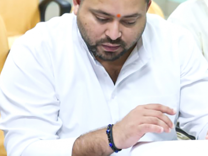 Bihar election results: Tejashwi Yadav trails, BJP's Satish Kumar leads in Lalu family's stronghold Raghopur | Bihar election results: Tejashwi Yadav trails, BJP's Satish Kumar leads in Lalu family's stronghold Raghopur