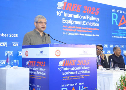 Indian Railways undergo massive modernisation with 35,000 km of new tracks: Ashwini Vaishnaw | Indian Railways undergo massive modernisation with 35,000 km of new tracks: Ashwini Vaishnaw Indian Railways undergo massive modernisation with 35,000 km of new tracks: Ashwini Vaishnaw | Indian Railways undergo massive modernisation with 35,000 km of new tracks: Ashwini Vaishnaw