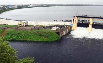 TN heavy rain: Water to be released from Poondi, Red Hills reservoirs to prevent overflow | TN heavy rain: Water to be released from Poondi, Red Hills reservoirs to prevent overflow TN heavy rain: Water to be released from Poondi, Red Hills reservoirs to prevent overflow | TN heavy rain: Water to be released from Poondi, Red Hills reservoirs to prevent overflow