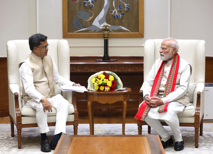 CM Saha urges PM Modi for Vande Bharat from Agartala, boosting railway infrastructure | CM Saha urges PM Modi for Vande Bharat from Agartala, boosting railway infrastructure CM Saha urges PM Modi for Vande Bharat from Agartala, boosting railway infrastructure | CM Saha urges PM Modi for Vande Bharat from Agartala, boosting railway infrastructure