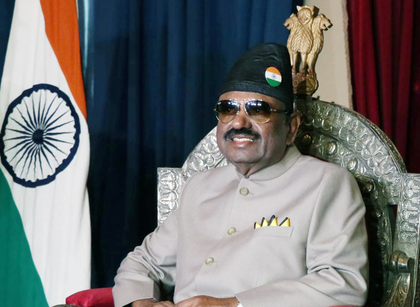 Durgapur gangrape: Bengal Guv sends report to President Murmu, MHA | Durgapur gangrape: Bengal Guv sends report to President Murmu, MHA Durgapur gangrape: Bengal Guv sends report to President Murmu, MHA | Durgapur gangrape: Bengal Guv sends report to President Murmu, MHA