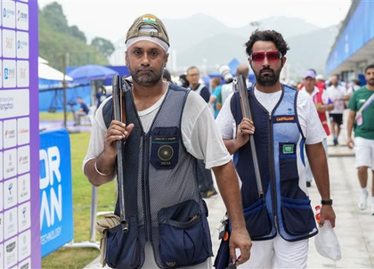 Shooting World Championship: Zoravar Singh Sandhu leads Indian challenge after Day 1 of Trap qualification | Shooting World Championship: Zoravar Singh Sandhu leads Indian challenge after Day 1 of Trap qualification Shooting World Championship: Zoravar Singh Sandhu leads Indian challenge after Day 1 of Trap qualification | Shooting World Championship: Zoravar Singh Sandhu leads Indian challenge after Day 1 of Trap qualification