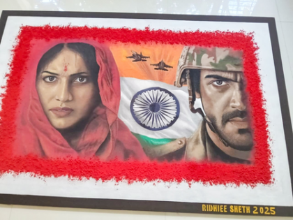 Gujarat: Artist from Jamnagar creates rangoli depicting story of patriotism and sacrifice on Diwali | Gujarat: Artist from Jamnagar creates rangoli depicting story of patriotism and sacrifice on Diwali Gujarat: Artist from Jamnagar creates rangoli depicting story of patriotism and sacrifice on Diwali | Gujarat: Artist from Jamnagar creates rangoli depicting story of patriotism and sacrifice on Diwali