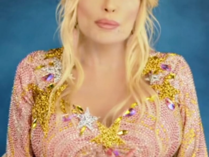 Dolly Parton celebrates 52 years of ‘Jolene’ with throwback video | Dolly Parton celebrates 52 years of ‘Jolene’ with throwback video Dolly Parton celebrates 52 years of ‘Jolene’ with throwback video | Dolly Parton celebrates 52 years of ‘Jolene’ with throwback video