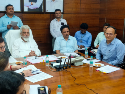 CSR funds should be used for providing facilities in schools: Maha Minister | CSR funds should be used for providing facilities in schools: Maha Minister CSR funds should be used for providing facilities in schools: Maha Minister | CSR funds should be used for providing facilities in schools: Maha Minister