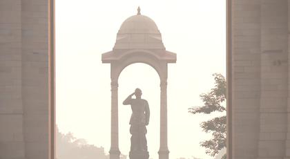 Ahead of Diwali air pollution returns to Delhi as AQI rises to 240 | Ahead of Diwali air pollution returns to Delhi as AQI rises to 240 Ahead of Diwali air pollution returns to Delhi as AQI rises to 240 | Ahead of Diwali air pollution returns to Delhi as AQI rises to 240