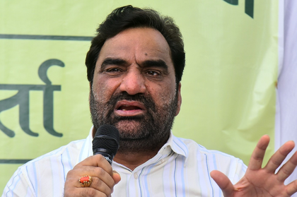 Discom reconnects MP Hanuman Beniwal’s residence before Diwali | Discom reconnects MP Hanuman Beniwal’s residence before Diwali Discom reconnects MP Hanuman Beniwal’s residence before Diwali | Discom reconnects MP Hanuman Beniwal’s residence before Diwali