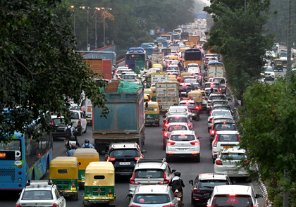 High dependency on private vehicles in Chandigarh highlights need for clean mobility alternatives: Experts | High dependency on private vehicles in Chandigarh highlights need for clean mobility alternatives: Experts