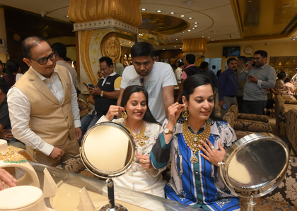 Gold coins to cars, India witnesses record-breaking festive sales | Gold coins to cars, India witnesses record-breaking festive sales Gold coins to cars, India witnesses record-breaking festive sales | Gold coins to cars, India witnesses record-breaking festive sales