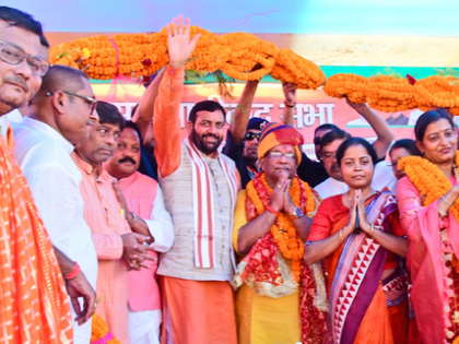 Haryana CM Saini calls on HM Amit Shah, campaigns for party in Patna | Haryana CM Saini calls on HM Amit Shah, campaigns for party in Patna