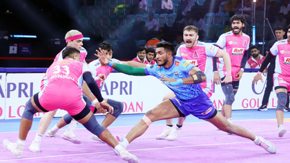 PKL 12: Nitin Kumar's Super 10 helps Jaipur Pink Panthers beat Bengal Warriorz to keep top-8 hopes alive | PKL 12: Nitin Kumar's Super 10 helps Jaipur Pink Panthers beat Bengal Warriorz to keep top-8 hopes alive PKL 12: Nitin Kumar's Super 10 helps Jaipur Pink Panthers beat Bengal Warriorz to keep top-8 hopes alive | PKL 12: Nitin Kumar's Super 10 helps Jaipur Pink Panthers beat Bengal Warriorz to keep top-8 hopes alive
