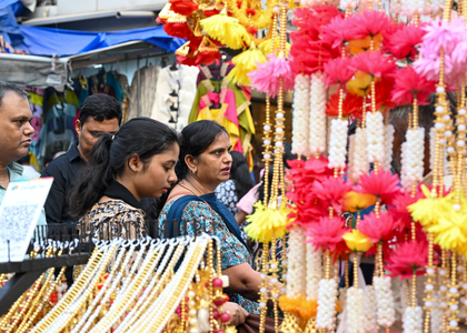 Traders expect Diwali sales to surpass Rs 5 lakh crore as GST rate cuts spur demand | Traders expect Diwali sales to surpass Rs 5 lakh crore as GST rate cuts spur demand Traders expect Diwali sales to surpass Rs 5 lakh crore as GST rate cuts spur demand | Traders expect Diwali sales to surpass Rs 5 lakh crore as GST rate cuts spur demand