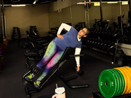 Manisha Koirala gets emotional as she returns to workout after 3 months | Manisha Koirala gets emotional as she returns to workout after 3 months Manisha Koirala gets emotional as she returns to workout after 3 months | Manisha Koirala gets emotional as she returns to workout after 3 months
