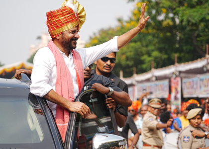 Telangana CM promises political opportunities for Yadav community | Telangana CM promises political opportunities for Yadav community Telangana CM promises political opportunities for Yadav community | Telangana CM promises political opportunities for Yadav community