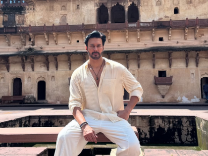 Rajniesh Duggall opens up about a mischievous Diwali memory that left a scar on his face | Rajniesh Duggall opens up about a mischievous Diwali memory that left a scar on his face Rajniesh Duggall opens up about a mischievous Diwali memory that left a scar on his face | Rajniesh Duggall opens up about a mischievous Diwali memory that left a scar on his face