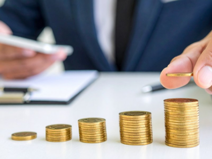Record fundraising in Samvat 2081: Indian companies raise Rs 2.9 lakh crore despite muted market sentiment | Record fundraising in Samvat 2081: Indian companies raise Rs 2.9 lakh crore despite muted market sentiment Record fundraising in Samvat 2081: Indian companies raise Rs 2.9 lakh crore despite muted market sentiment | Record fundraising in Samvat 2081: Indian companies raise Rs 2.9 lakh crore despite muted market sentiment