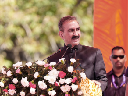Himachal Governor, CM greets people on Diwali | Himachal Governor, CM greets people on Diwali Himachal Governor, CM greets people on Diwali | Himachal Governor, CM greets people on Diwali