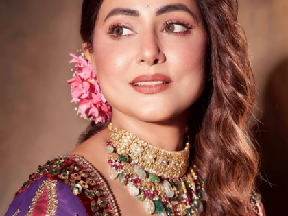 Hina Khan channels her inner “Poo”, recreates Kareena Kapoor's dialogue from K3G | Hina Khan channels her inner “Poo”, recreates Kareena Kapoor's dialogue from K3G Hina Khan channels her inner “Poo”, recreates Kareena Kapoor's dialogue from K3G | Hina Khan channels her inner “Poo”, recreates Kareena Kapoor's dialogue from K3G
